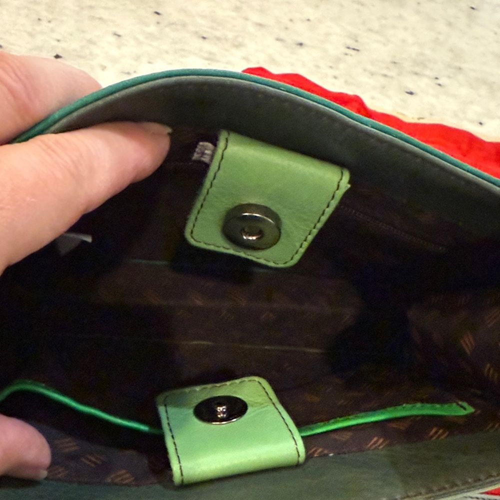 NWT Soruka Green and Animal Print Bag with shoulder strap and dust bag - Picture 5 of 7